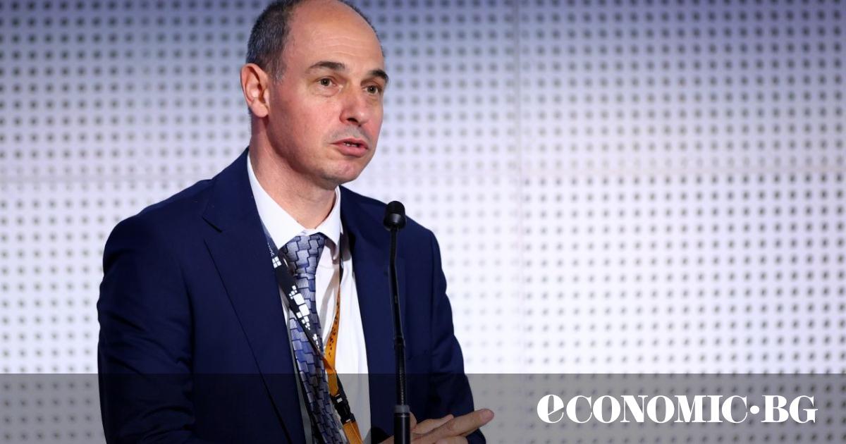 Само през месец април в България са останали 130 хил.