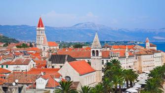 Как се промениха икономиките на старите членки на еврозоната преди и след еврото? (Графика)