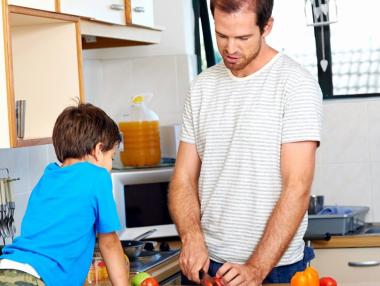 Защо парите и властта влияят на мъжкото самочувствие