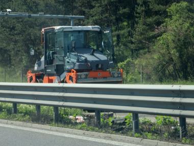 МС погасява близо половин милиард от задълженията на АПИ към пътни фирми