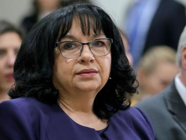 Petkova to combat fake news about the euro with a large-scale campaign