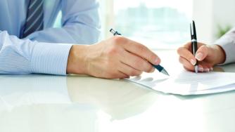 МФ даде подробни указания на фирмите как да превалутират в евро