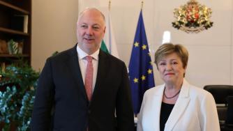 Rosen Zhelyazkov: The euro offers more prospects than the currency board