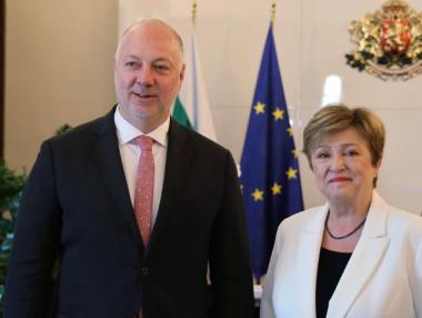 Rosen Zhelyazkov: The euro offers more prospects than the currency board