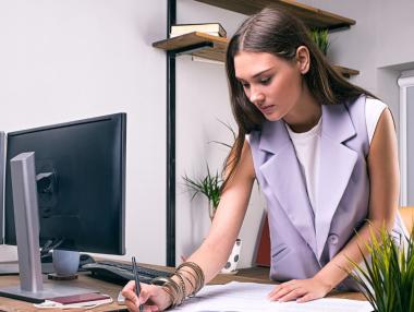 Тенденциите в счетоводството през 2025 г.: хибридна работа и изкуствен интелект