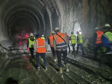 Жп линията Елин Пелин – Костенец поскъпна с над 122 млн. лв.