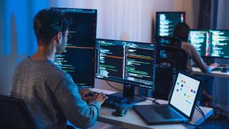 AI блъф за $1.5 млрд.: Изкуственият интелект на Builder.ai се оказа... група индийци