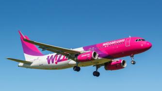 Проблемите с двигателите удариха тежко резултатите на Wizz Air
