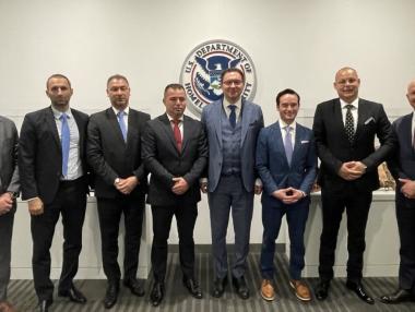 Митов: България е „много близо“ до безвизов режим със САЩ