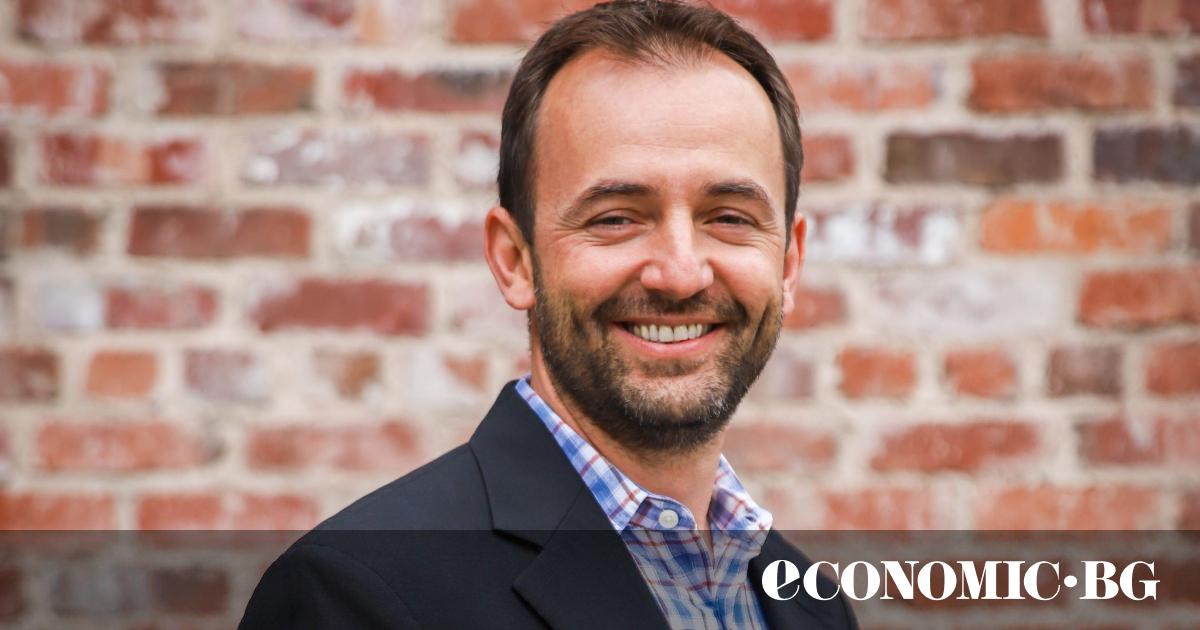 Красимир Пиперков е български технологичен предприемач, инвеститор и ментор с