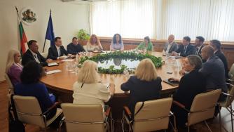 Hitachi GE планира проект с малки модулни реактори в България