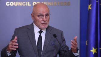 Управителят на БНБ: България няма да повтори гръцкия сценарий след въвеждането на еврото