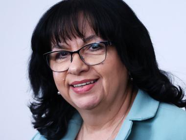 Petkova wants banks to pay advance tax for another year