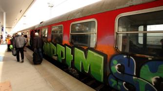 БДЖ ще обяви търг за ремонт на 89 пътнически вагона