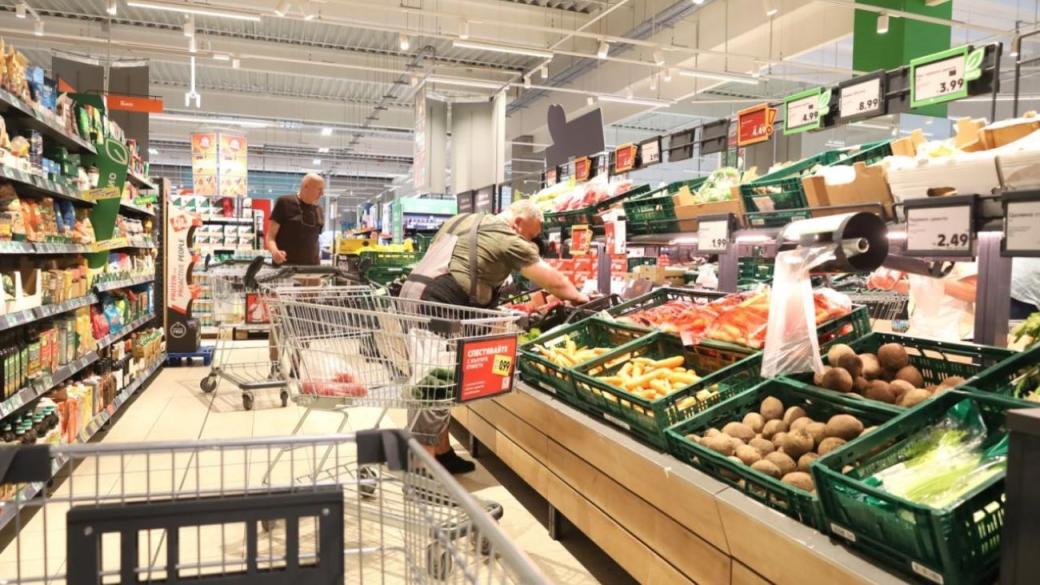 „Няма общо с еврото“: Фискалният съвет оспори НАП за поскъпването с 40%