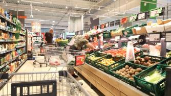 „Нищо позитивно“: Контролът върху спекулата покрай еврото е абсурден