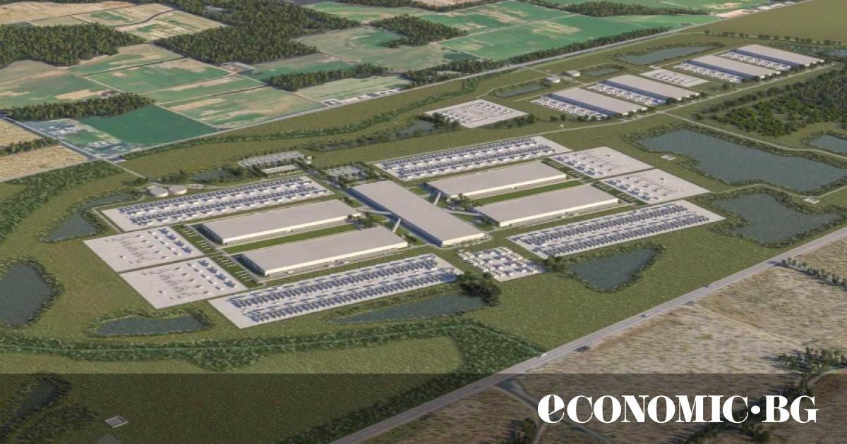 На терен с внушителната площ от 2250 акра (над 9100