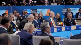 Държавите от НАТО се ангажираха да харчат 5% от бюджетите си за отбрана