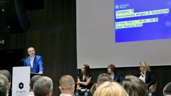 Сегашният пенсионен модел носи риска от повишаване на данъците в България