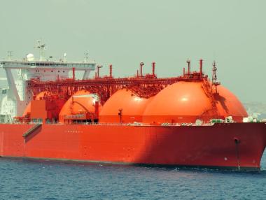 ЕС внася все повече и по-скъп втечнен природен газ