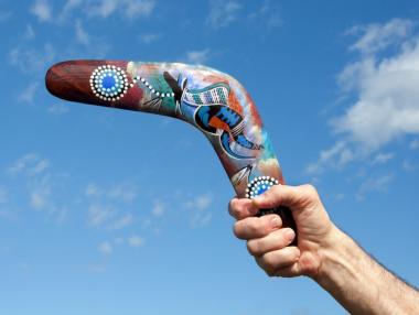 Най-старият бумеранг в света не прави кръгови движения