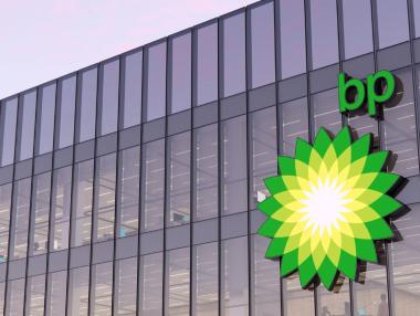 Защо BP се превърна в потенциална цел за поглъщане от конкурентите?