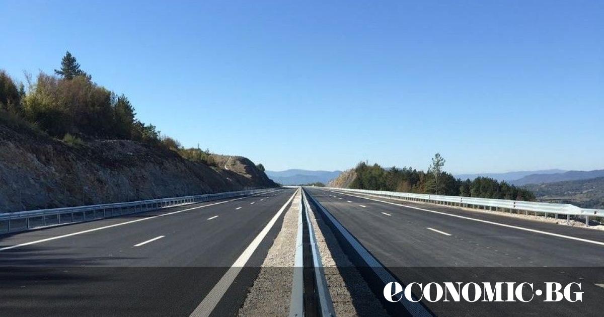 В пиковите часове в края на работната седмица и събота