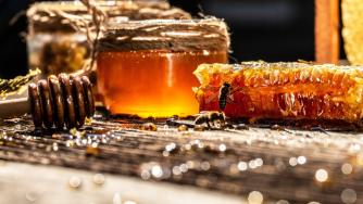 Тайните, които помагат на меда да остане свеж толкова дълго време