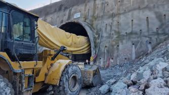 Жп тунелът при Вакарел ще поскъпне още