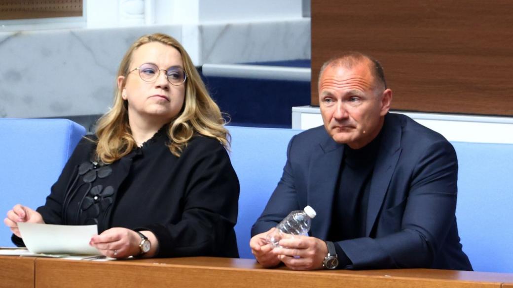 Антикорупционната комисия претърсва енергийното министерство, „Булгаргаз“ и БТГ