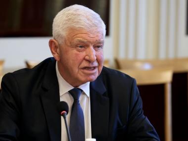 ББР беше активирана за овладяване на набъбващия дефицит