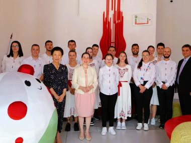 Японската принцеса Такамадо посети българския павилион в Осака