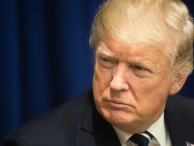 Тръмп заплаши със санкции всички държави, купуващи руски суровини