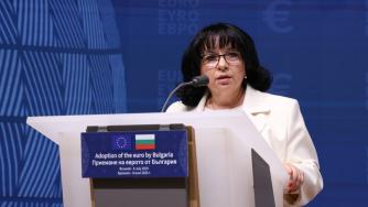 МФ тегли още няколко милиарда дълг от външните пазари