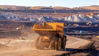 Кабинетът отново удължи концесии за подземни богатства