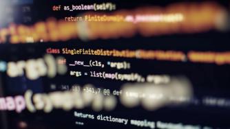 Българският програмен език, който прави кодирането лесно