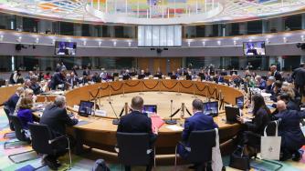 Европейският съюз наложи още по-тежки санкции на Русия