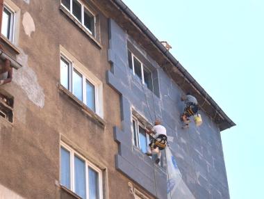 Седмични новини: Санирането по ПВУ безплатно за всички; „Шелли“ строи фабрика в Пловдив