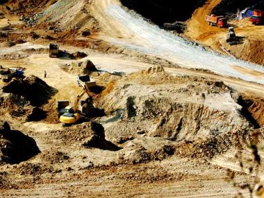 Износът на редкоземни елементи от Китай за САЩ скочи с 660%