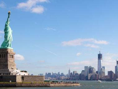 САЩ слагат нова такса от 250 долара за виза