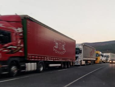 Как България ще прилага въглеродния данък по границите от 2026 г.