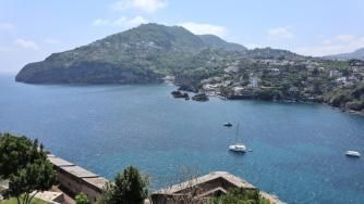 Потъналият град на Италия се завръща от морето