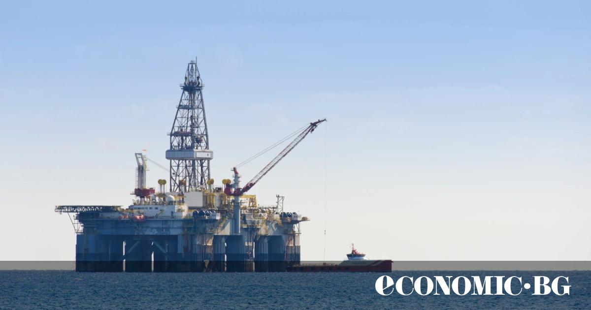 Турция е открила находище на петрол край бреговете си, съобщи