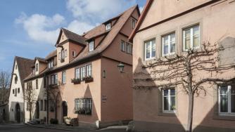 Домашните батерии за съхранение на ток поевтиняват с 50% в Европа