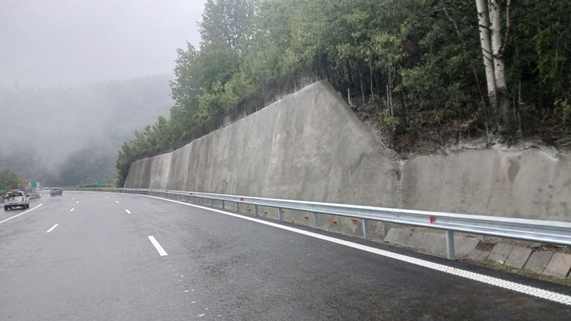 Галерия :: Снимка 2 :: Завърши ремонтът на два от трите виадукта по „Хемус“ (галерия)}