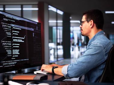 Мащабни съкращения на един от най-горещите IT пазари