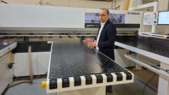 Да правиш мебели със страст