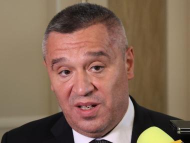 Държавният „Магазин за хората“ вече има избрани директори
