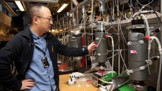 „Градове за микроби“ превръщат вредни газове в чист биометан