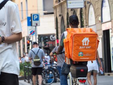 ЕК одобри придобиването на Takeaway за 4.1 млрд. евро